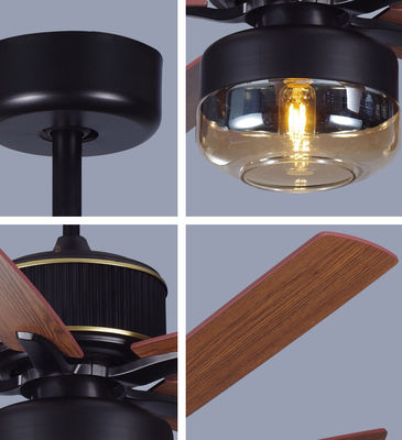 Faisceaux de contreplaqué 52 pouces Ventilateurs de plafond américains pour chambre avec lumière