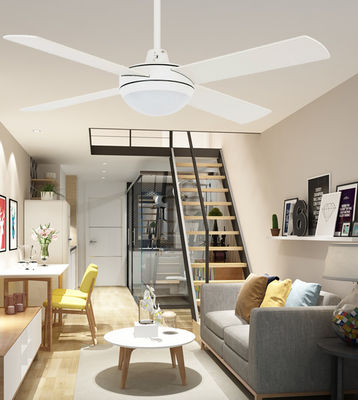 Quatre lames de contreplaqué 48 ventilateur de plafond avec moteur à courant continu léger à faible bruit