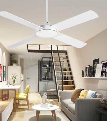 4 lames de contreplaqué 52 pouces ventilateur de plafond avec lumière et télécommande