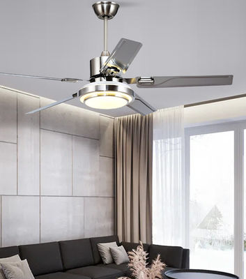 Ventilateurs de plafond à moteur à courant continu argenté de 52 pouces avec lumières / 5 lames ABS