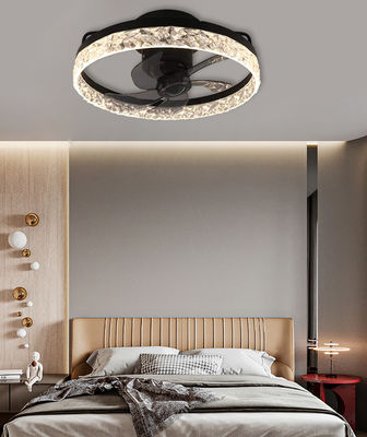 Ventilateur de plafond suspendu décoratif avec lumière Ventilateur de plafond sans lame