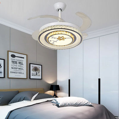 Ventilateur de plafond pliant avec lumière LED